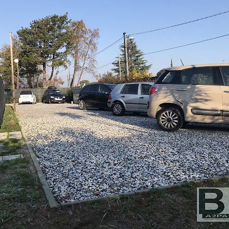 Bba2Passi Bed & Breakfast Marina di Massa Luaran gambar