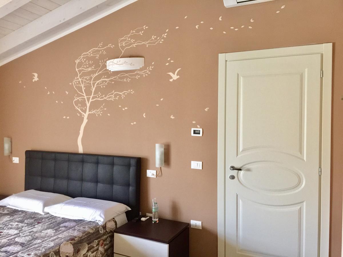 Bba2Passi Bed & Breakfast Marina di Massa Luaran gambar