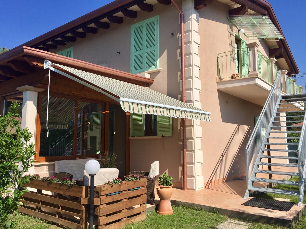 Bba2Passi Bed & Breakfast Marina di Massa Luaran gambar