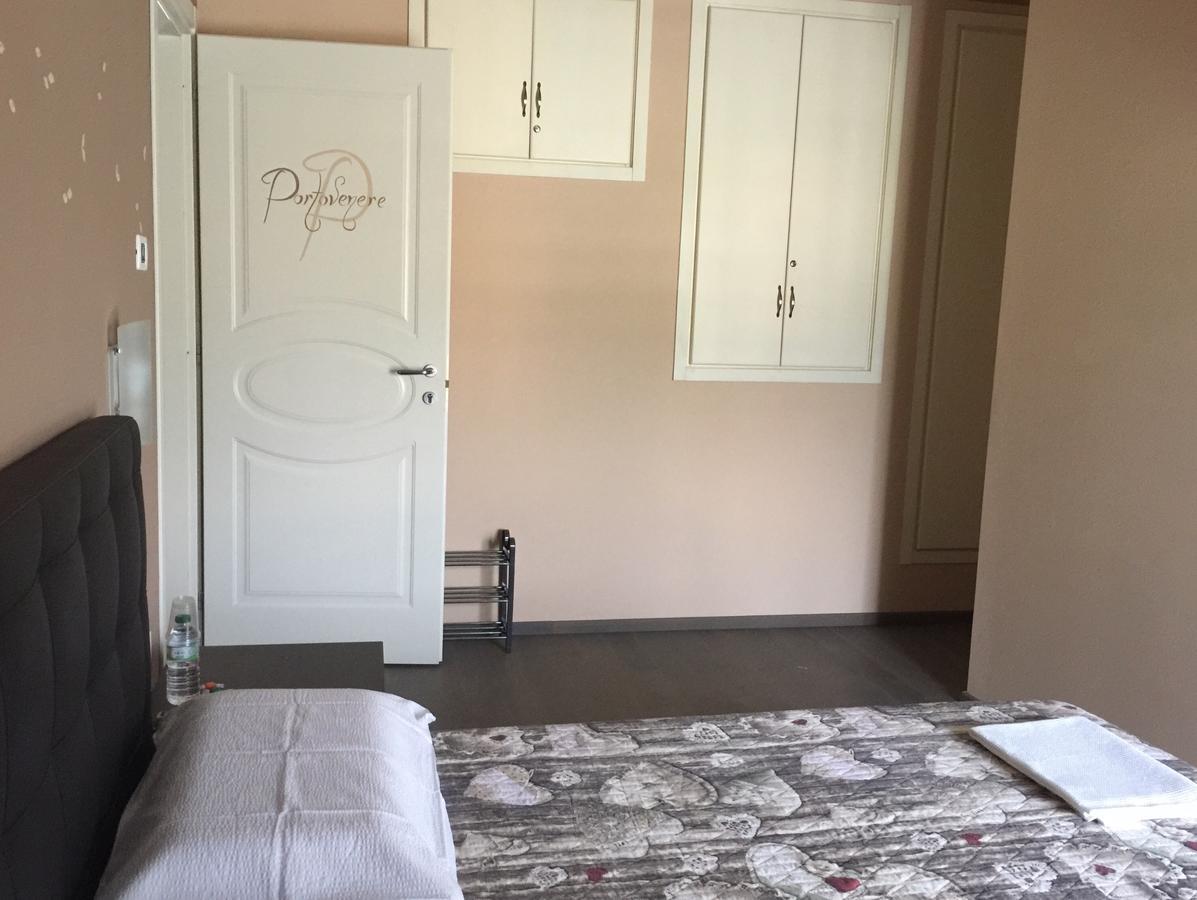 Bba2Passi Bed & Breakfast Marina di Massa Luaran gambar