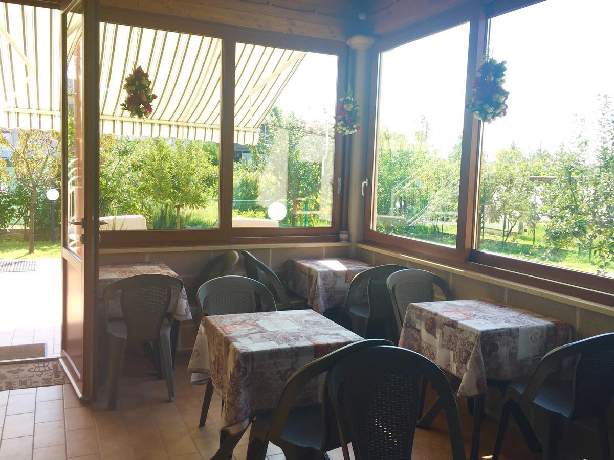 Bba2Passi Bed & Breakfast Marina di Massa Luaran gambar