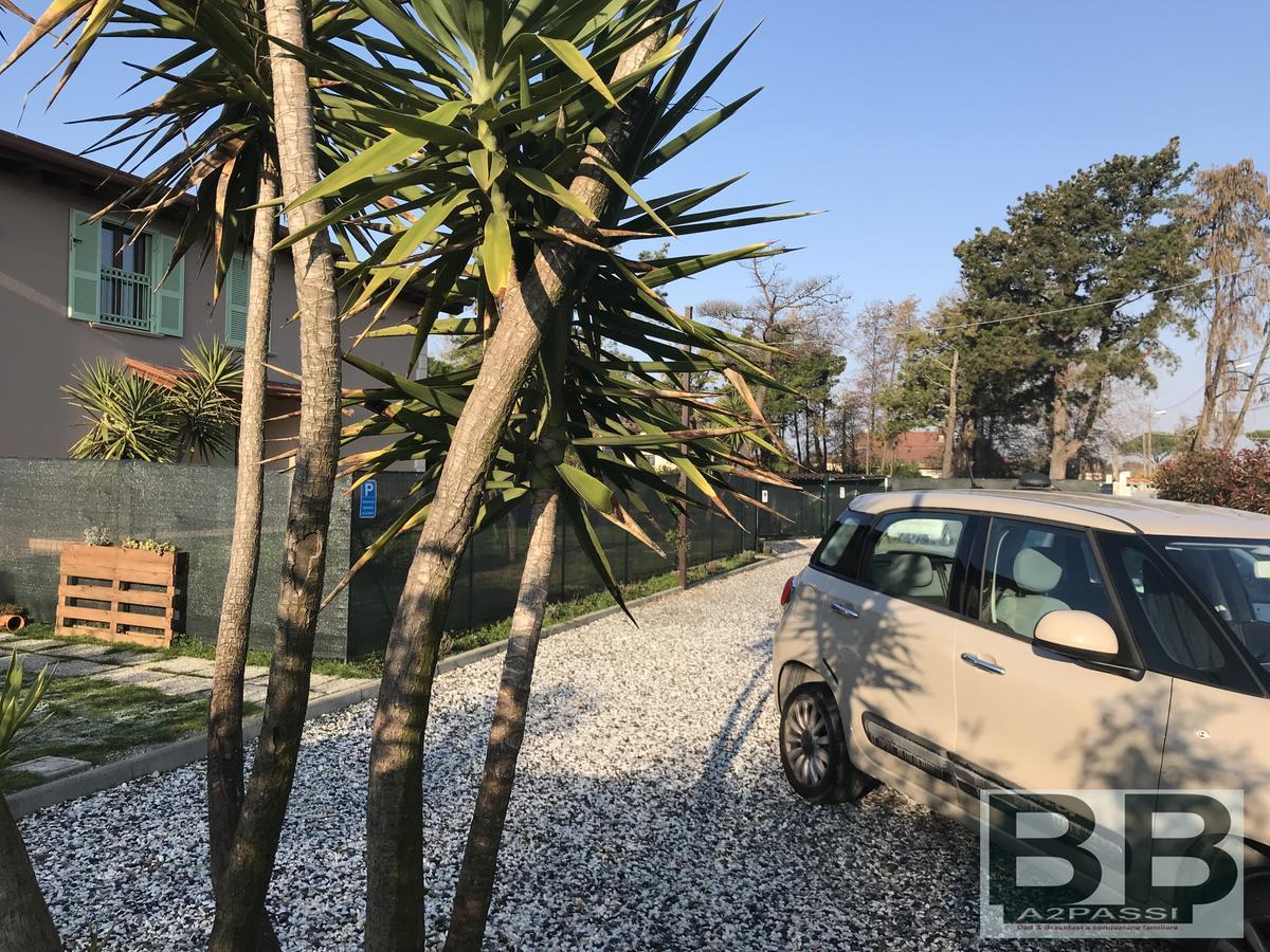 Bba2Passi Bed & Breakfast Marina di Massa Luaran gambar