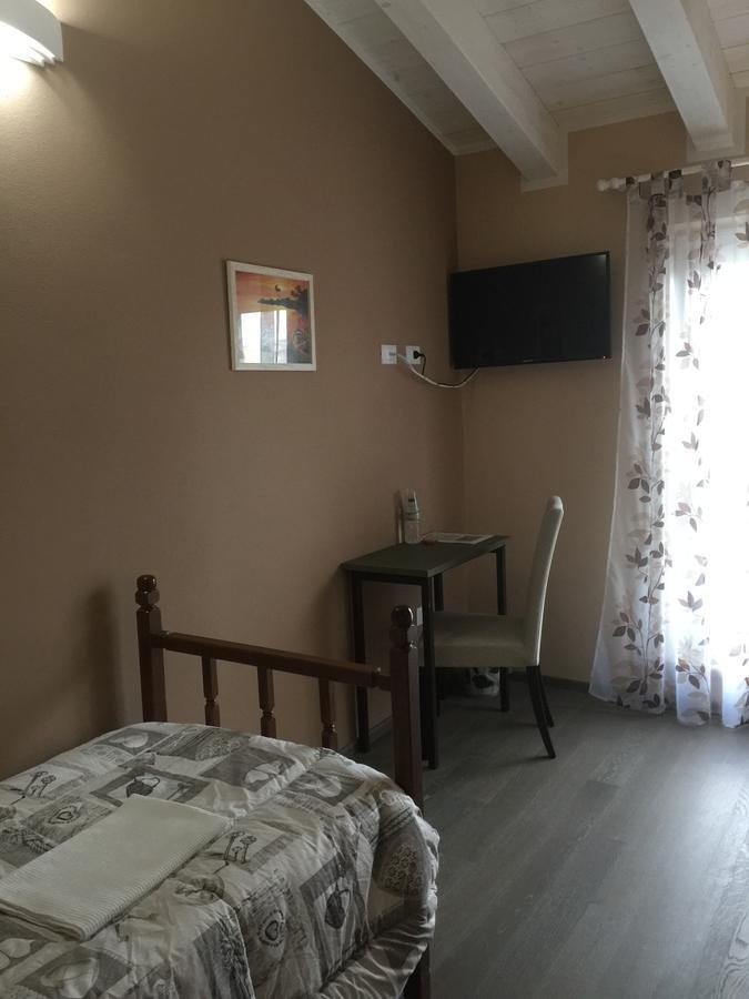 Bba2Passi Bed & Breakfast Marina di Massa Luaran gambar